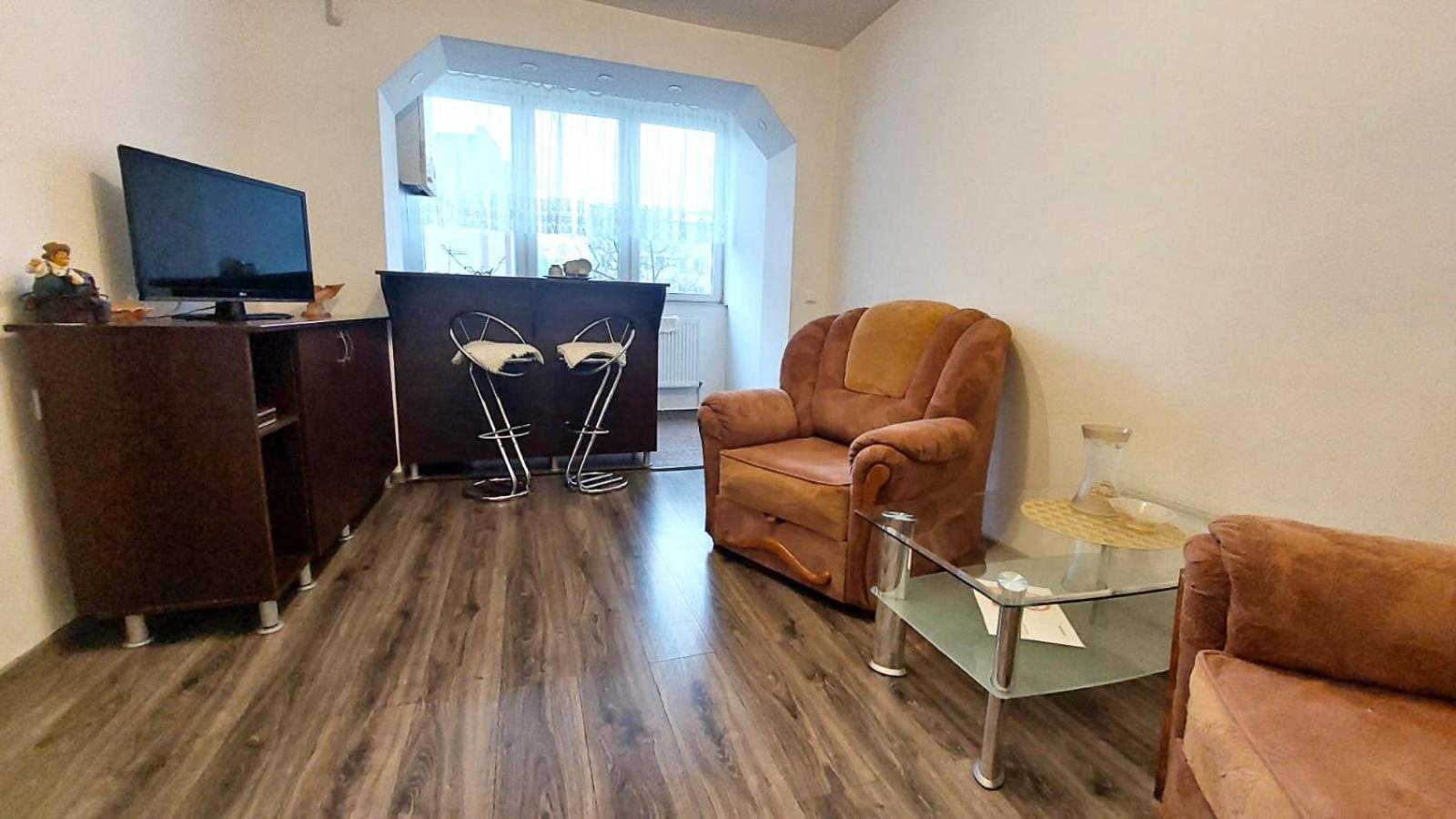 The Home Хунедоара Екстер'єр фото